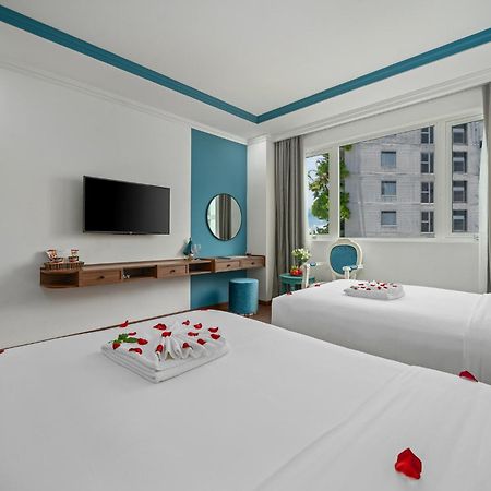 Paracel Beach Hotel Da Nang Buitenkant foto