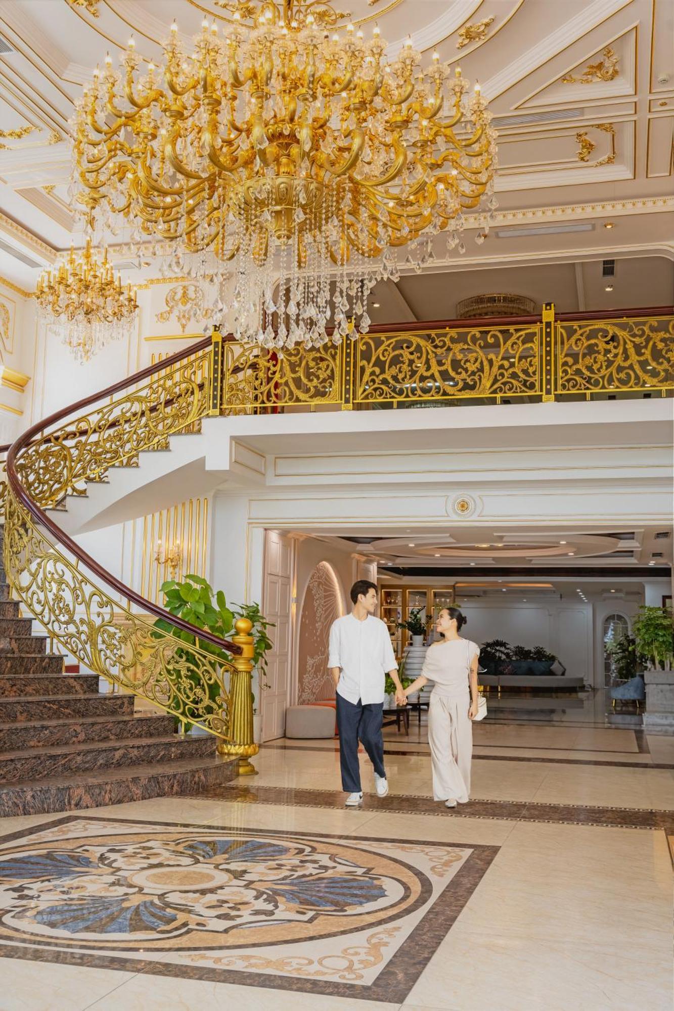 Paracel Beach Hotel Da Nang Buitenkant foto