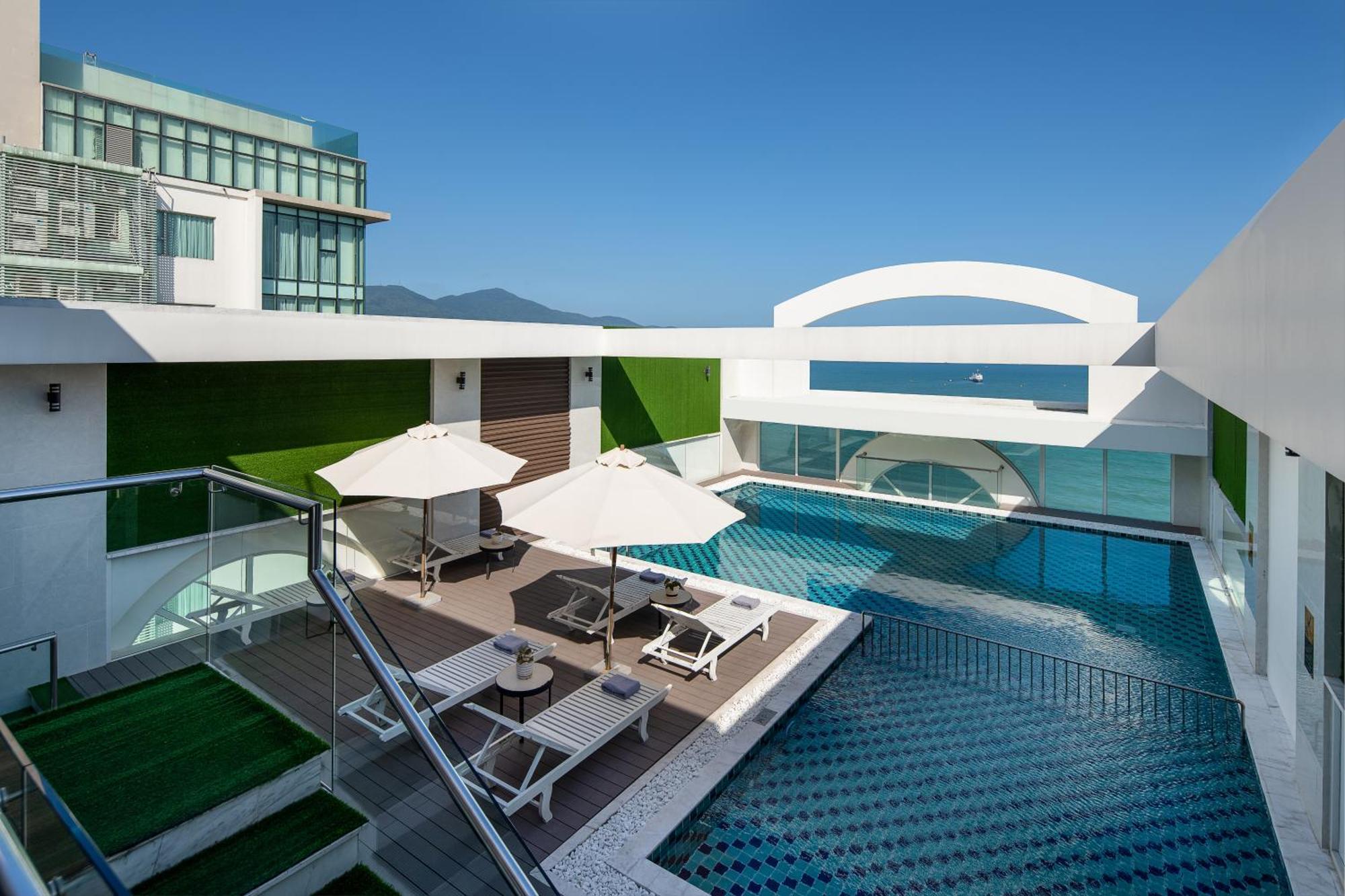 Paracel Beach Hotel Da Nang Buitenkant foto