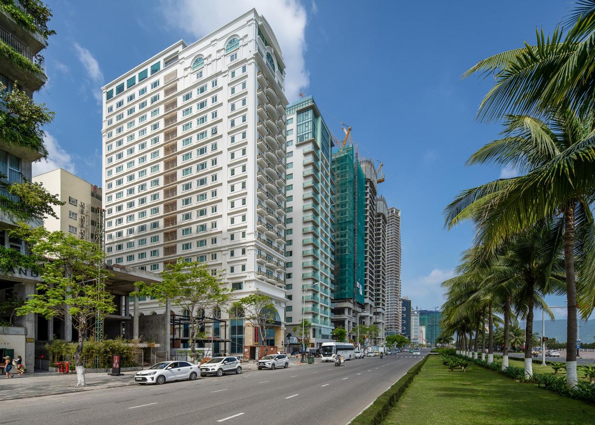 Paracel Beach Hotel Da Nang Buitenkant foto