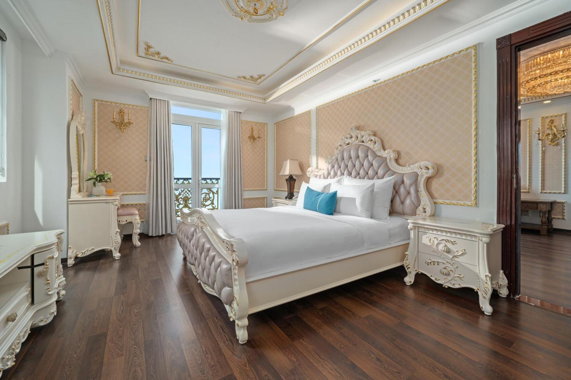 Paracel Beach Hotel Da Nang Buitenkant foto
