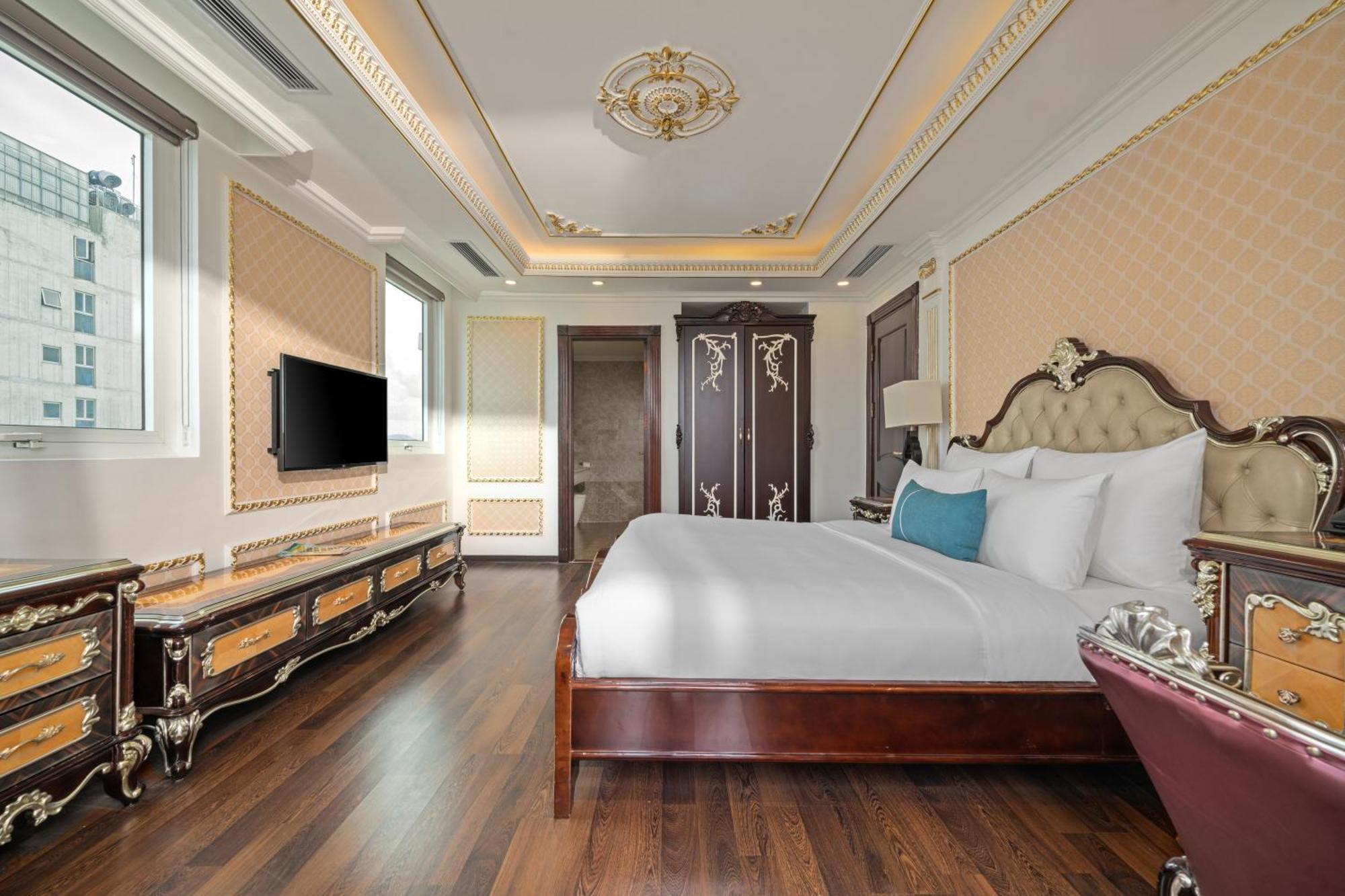 Paracel Beach Hotel Da Nang Buitenkant foto
