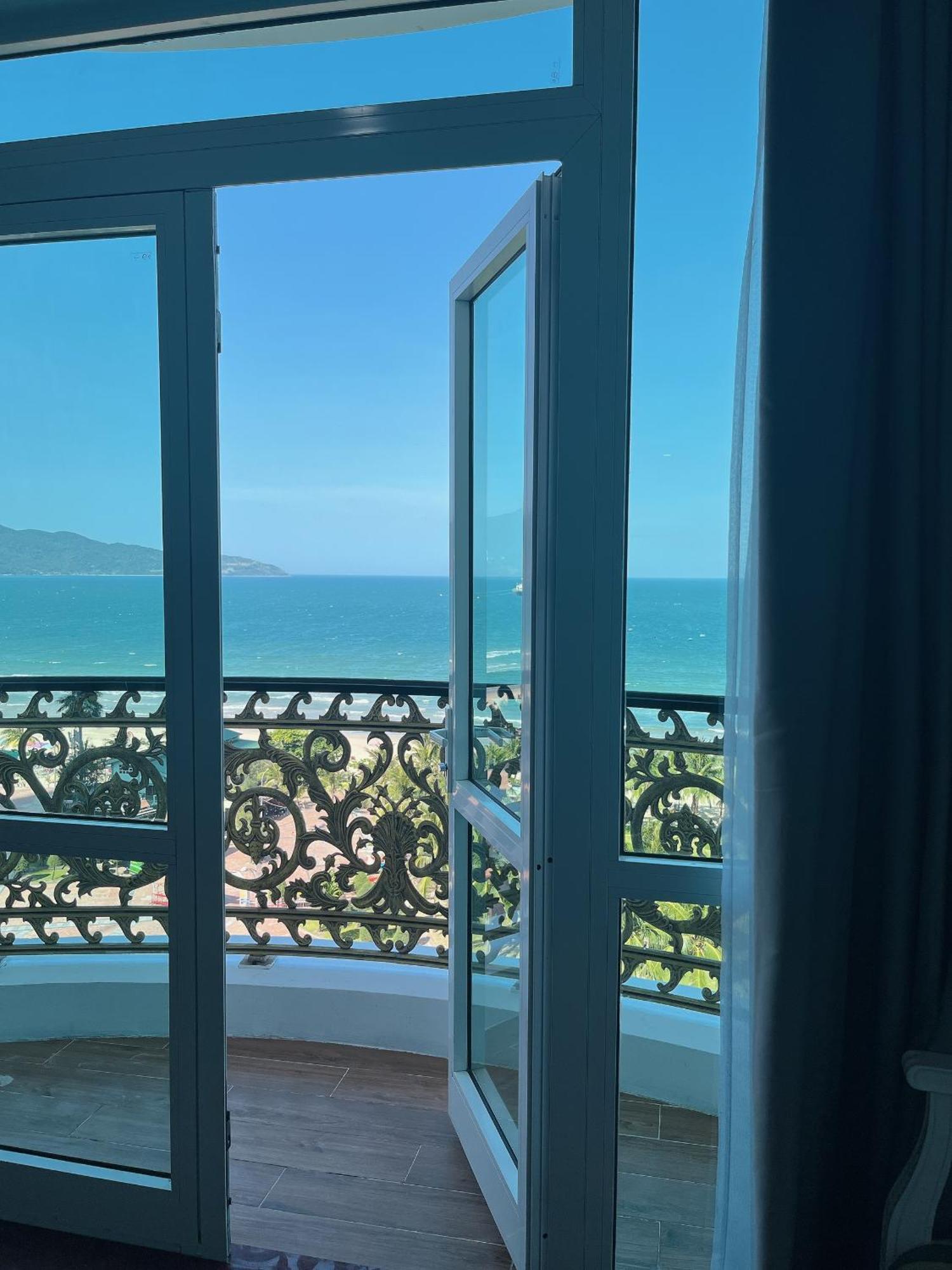 Paracel Beach Hotel Da Nang Buitenkant foto